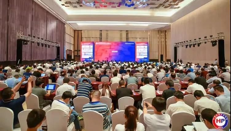 2018中国热泵行业年会在杭州召开，多家热泵企业获优秀表彰